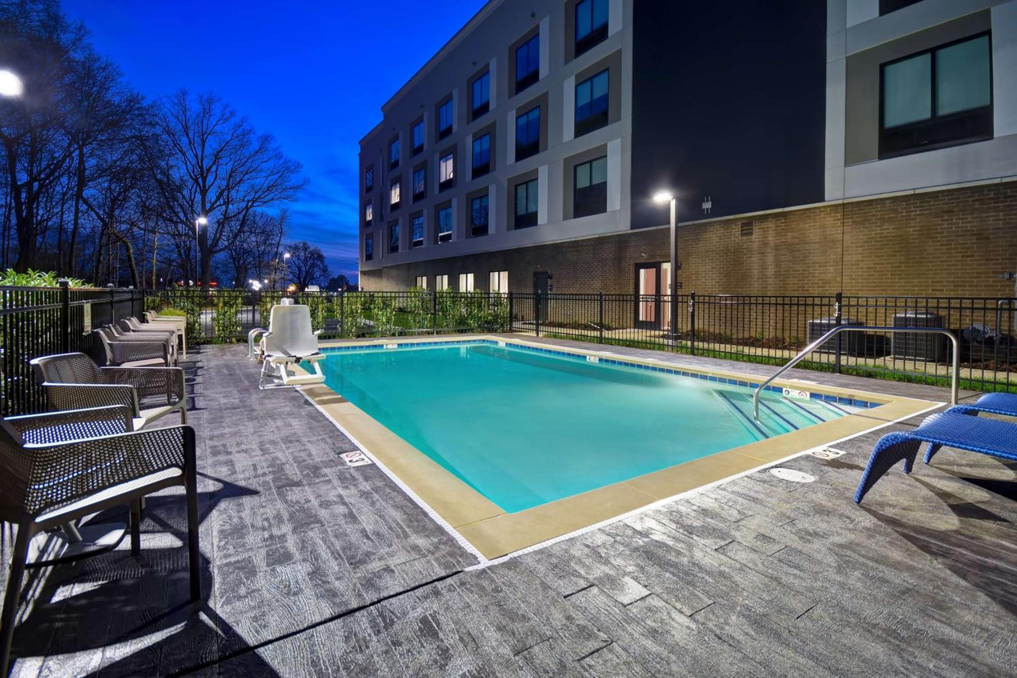 Hampton Inn Pleasant View Exterior photo